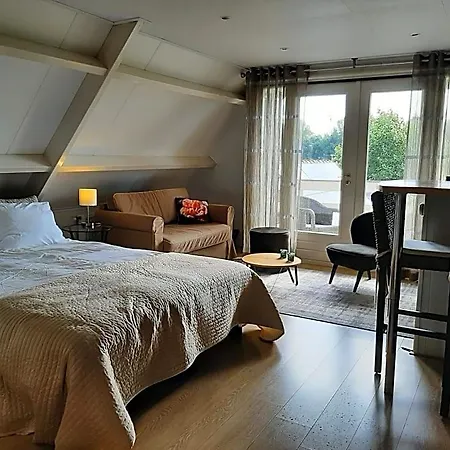 B&B In De Wolken 3*