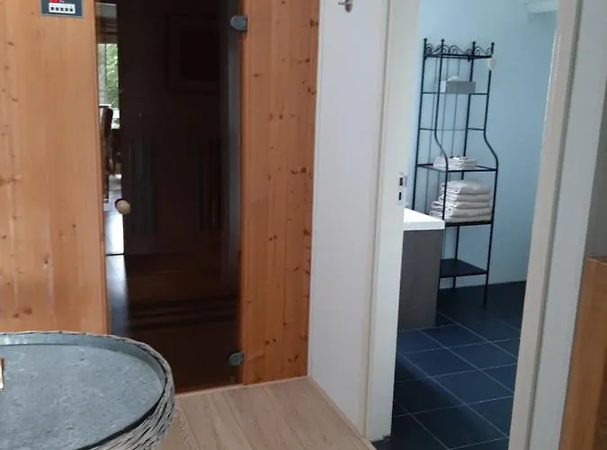 In De Wolken Giessenburg